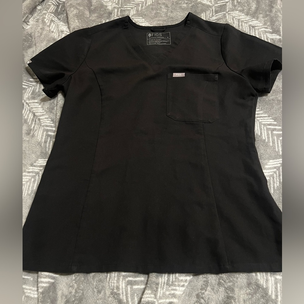 Black FIGS Scrub Top and bottom set